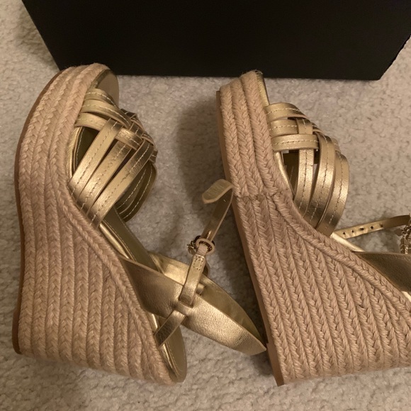 COACH gold wedge sandals !! - Picture 5 of 8